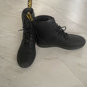 Dr. Martens Cairo boots size 11 worn once